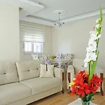 Apartment White Star