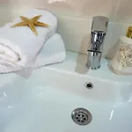 Apartment White Star