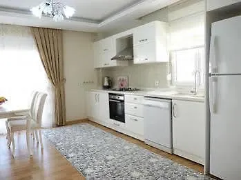 White Star アパート *