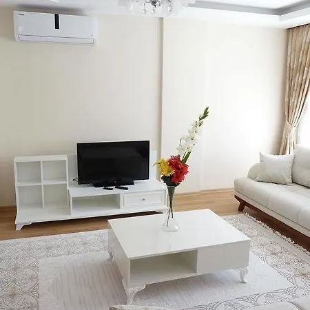 White Star アパート アンタルヤ