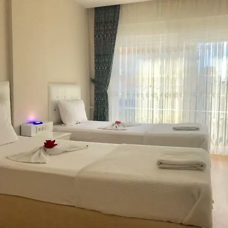 White Star Apartment