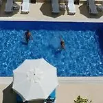 وايت ستار شقة *