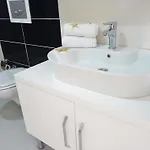 White Star 아파트